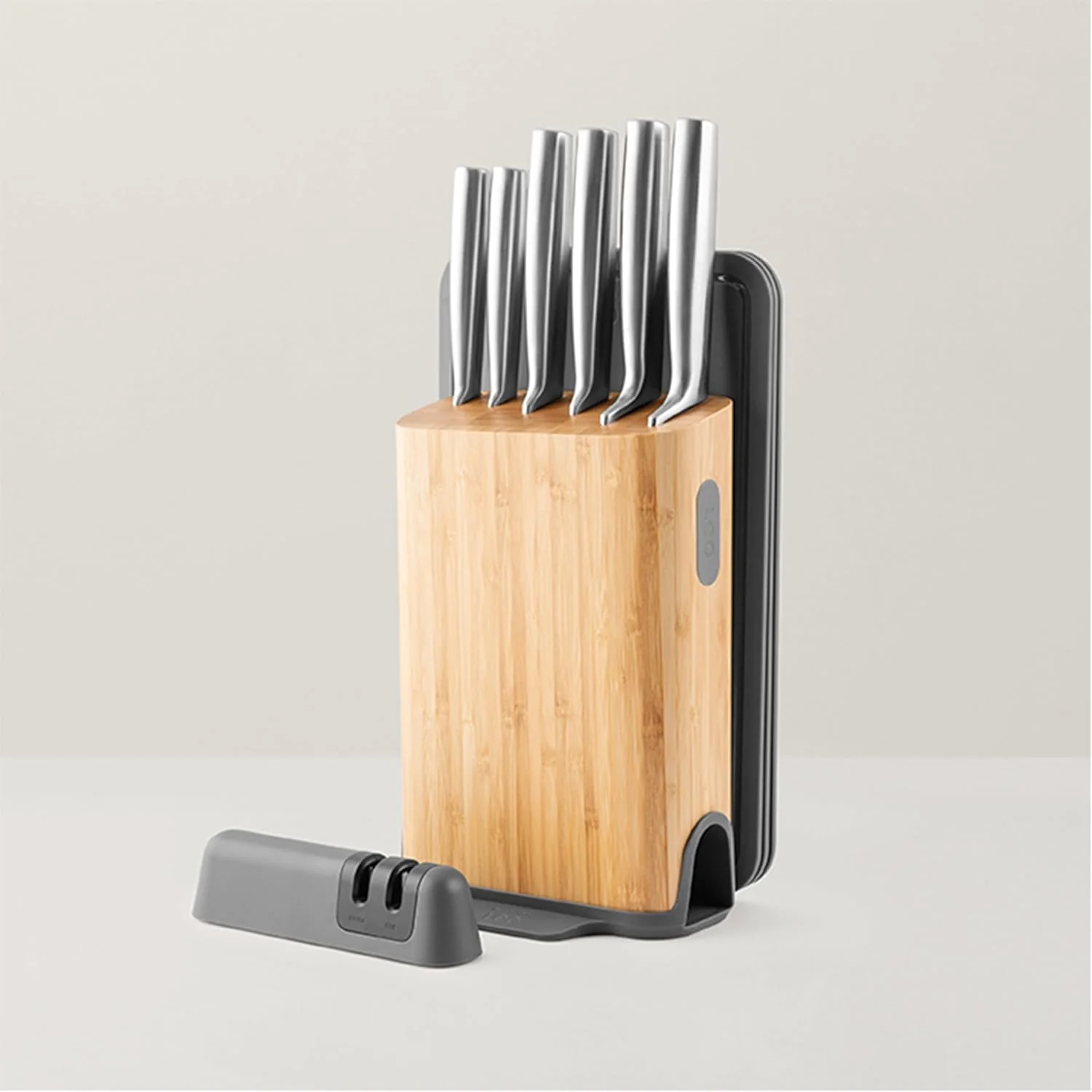 11-piece knife block set with sharpener and cutting boards, berghoff