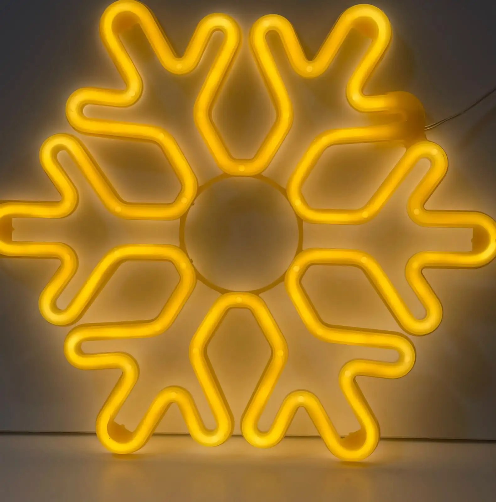 Snowflake Decorative Light – 35 cm, Indoor & Outdoor